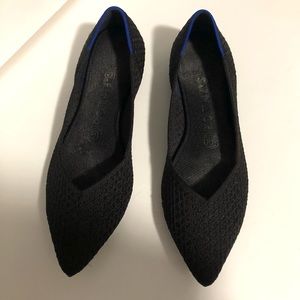 Rothy’s Honeycomb Point Flats Black 8